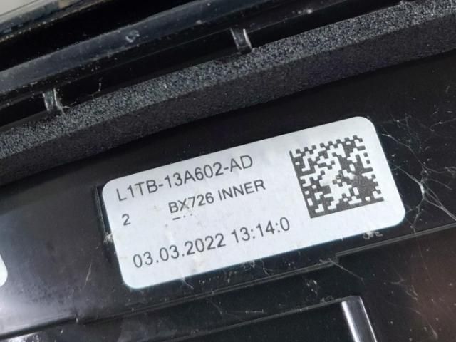 bontott FORD PUMA Jobb Belső Hátsó Lámpa