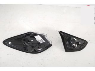 bontott FORD PUMA Jobb Belső Hátsó Lámpa