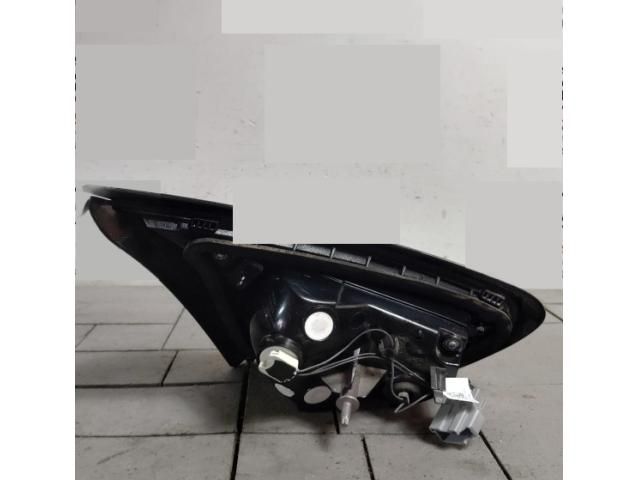 bontott FORD PUMA Jobb Belső Hátsó Lámpa