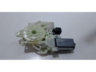 bontott FORD PUMA Jobb első Ablakemelő Motor