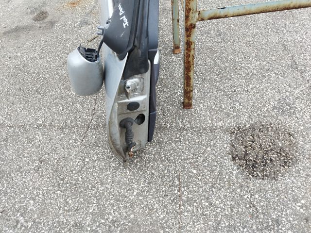 bontott FORD PUMA Jobb első Ajtó (Részeivel)