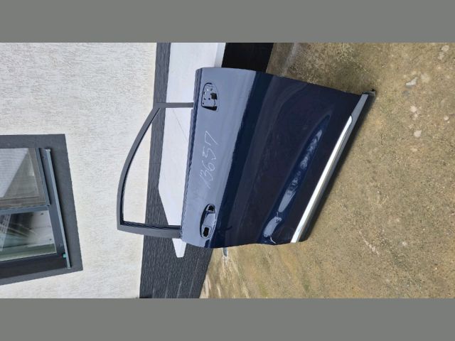 bontott FORD PUMA Jobb első Ajtó (Üres lemez)