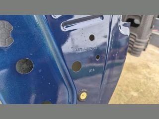 bontott FORD PUMA Jobb első Ajtó (Üres lemez)