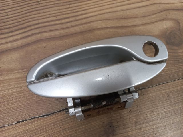 bontott FORD PUMA Jobb első Külső Kilincs