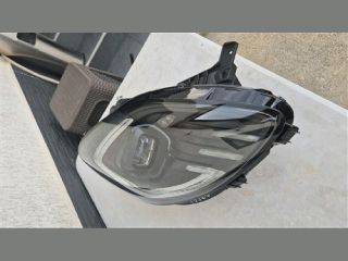 bontott FORD PUMA Jobb Fényszóró