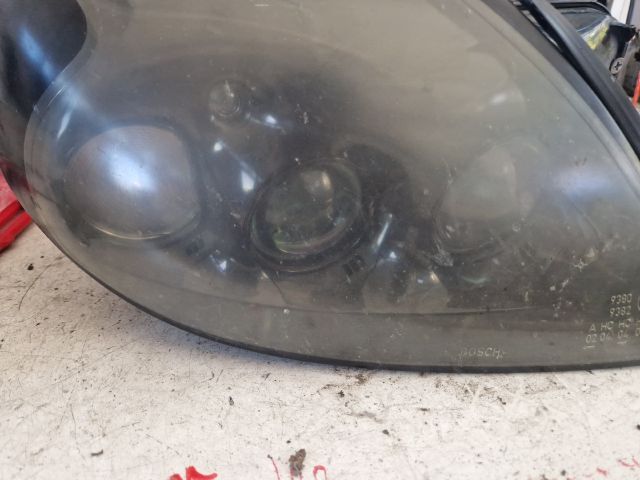 bontott FORD PUMA Jobb Fényszóró