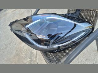 bontott FORD PUMA Jobb Fényszóró