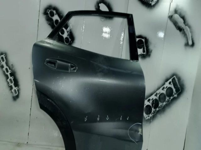 bontott FORD PUMA Jobb hátsó Ajtó (Üres lemez)