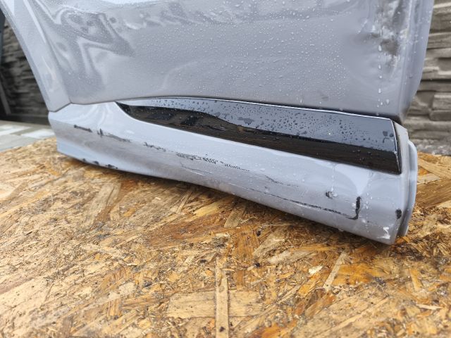 bontott FORD PUMA Jobb hátsó Ajtó (Üres lemez)