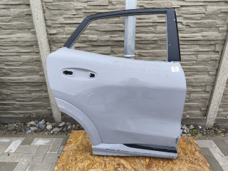 bontott FORD PUMA Jobb hátsó Ajtó (Üres lemez)