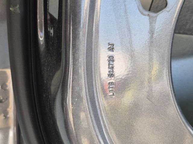 bontott FORD PUMA Jobb hátsó Ajtó (Üres lemez)