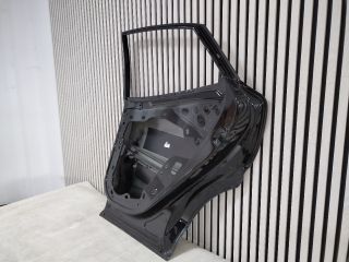 bontott FORD PUMA Jobb hátsó Ajtó (Üres lemez)