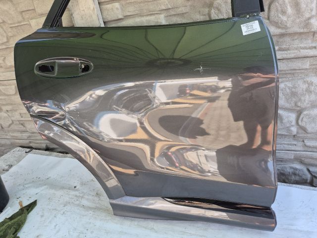 bontott FORD PUMA Jobb hátsó Ajtó (Üres lemez)