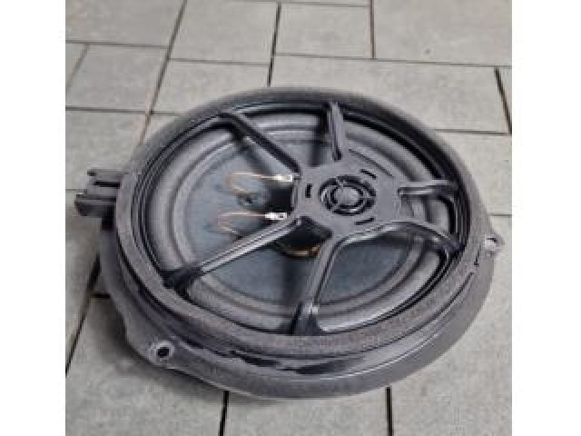 bontott FORD PUMA Jobb hátsó Hangszóró