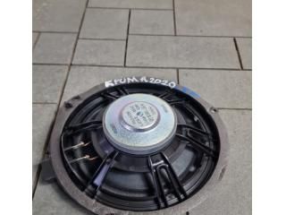 bontott FORD PUMA Jobb hátsó Hangszóró