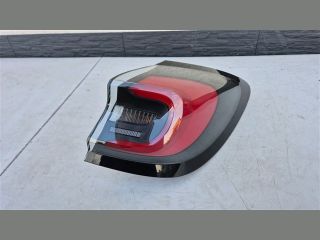 bontott FORD PUMA Jobb Hátsó Lámpa