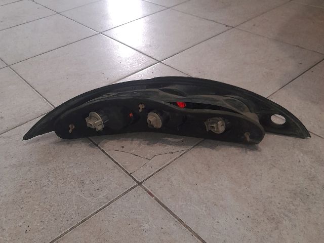 bontott FORD PUMA Jobb Hátsó Lámpa