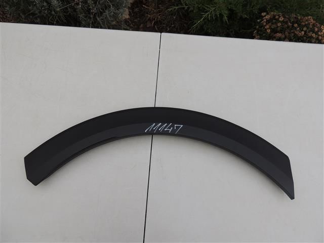 bontott FORD PUMA Jobb hátsó Sárvédő Díszléc