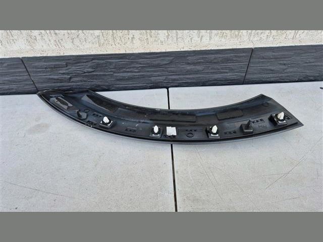 bontott FORD PUMA Jobb hátsó Sárvédő Díszléc