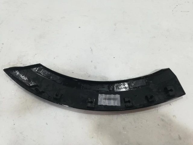 bontott FORD PUMA Jobb hátsó Sárvédő Szélesítő