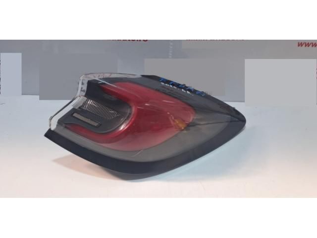 bontott FORD PUMA Jobb Külső Hátsó Lámpa