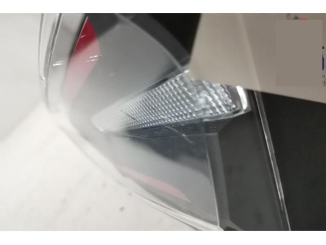 bontott FORD PUMA Jobb Külső Hátsó Lámpa