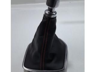 bontott FORD PUMA Váltószoknya