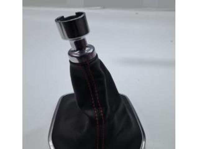 bontott FORD PUMA Váltószoknya