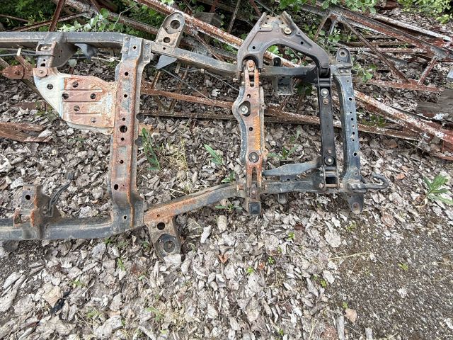 bontott FORD RANGER Alváz