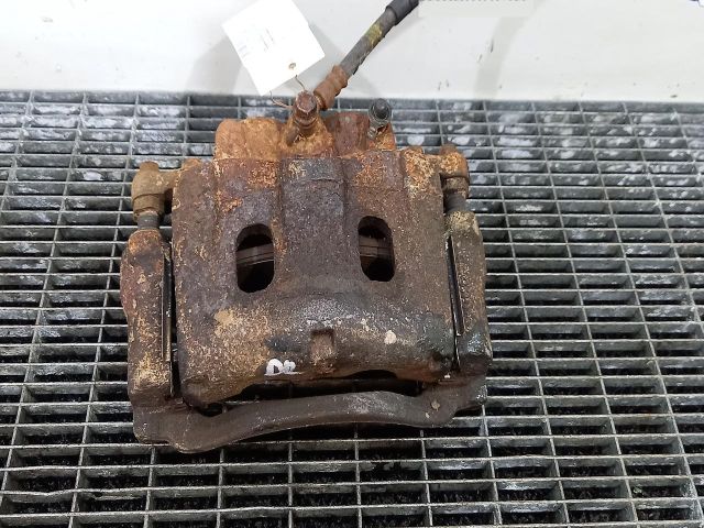 bontott FORD RANGER Jobb első Féknyereg Munkahengerrel