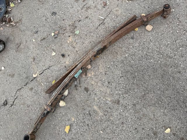 bontott FORD RANGER Hátsó Rugó