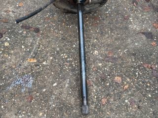 bontott FORD RANGER Bal hátsó Féltengely