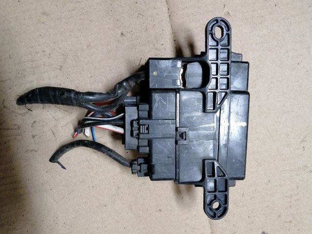 bontott FORD RANGER Biztosítéktábla Motortér