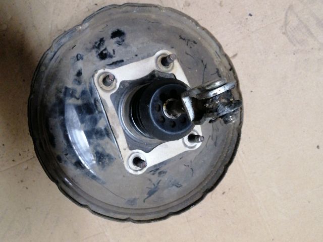 bontott FORD RANGER Fékrásegítő