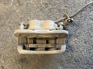 bontott FORD RANGER Bal első Féknyereg Munkahengerrel