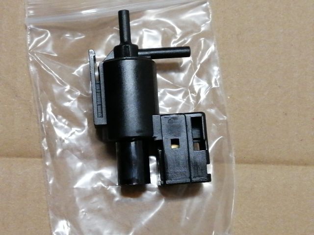 bontott FORD RANGER EGR / AGR Vákum Szelep