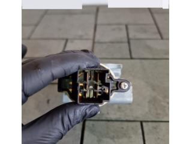 bontott FORD RANGER Gyújtáskapcsoló