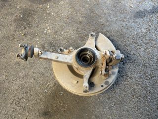 bontott FORD RANGER Jobb első Csonkállvány Kerékaggyal