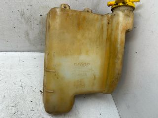 bontott FORD RANGER Kiegyenlítő Tartály