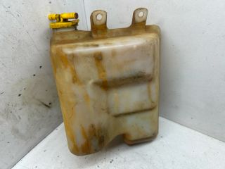 bontott FORD RANGER Kiegyenlítő Tartály