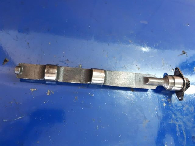 bontott FORD RANGER Balansztengely