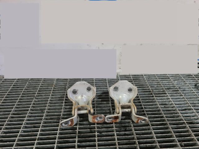 bontott FORD RANGER Ajtó Zsanér (Pozíciófüggetlen)