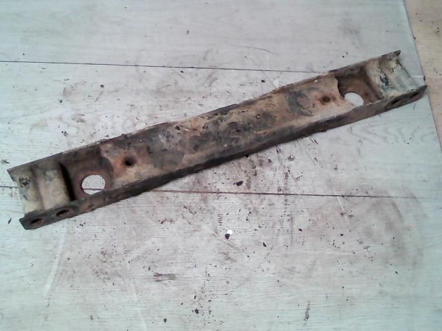 bontott FORD RANGER Alsó Kereszttartó