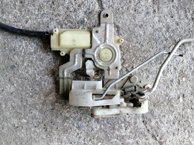 bontott FORD RANGER Bal első Ajtózár