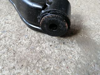 bontott FORD RANGER Bal első Alsó Lengőkar