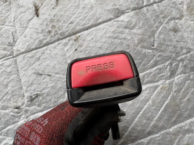 bontott FORD RANGER Bal első Biztonsági Öv Csat