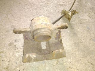 bontott FORD RANGER Bal első Féknyereg Munkahengerrel