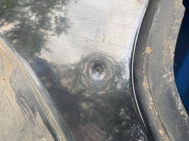 bontott FORD RANGER Bal első Sárvédő