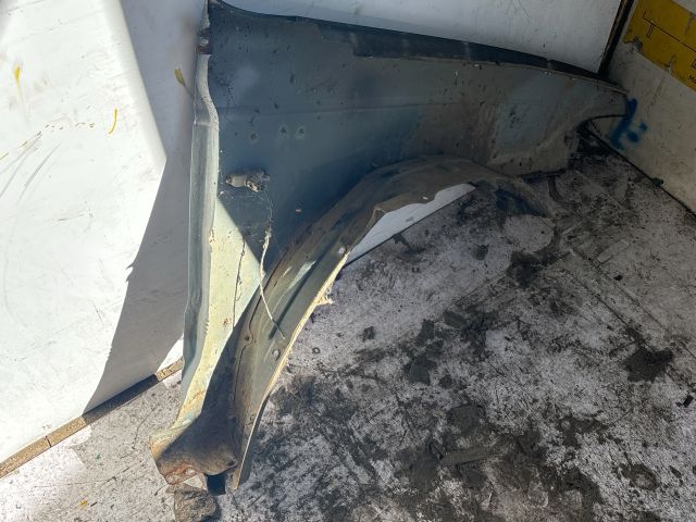 bontott FORD RANGER Bal első Sárvédő