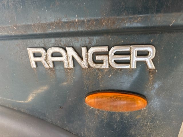 bontott FORD RANGER Bal első Sárvédő